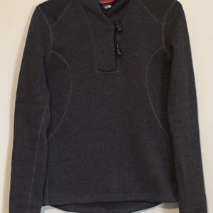 The North Face Sweater/Pullover women’s small